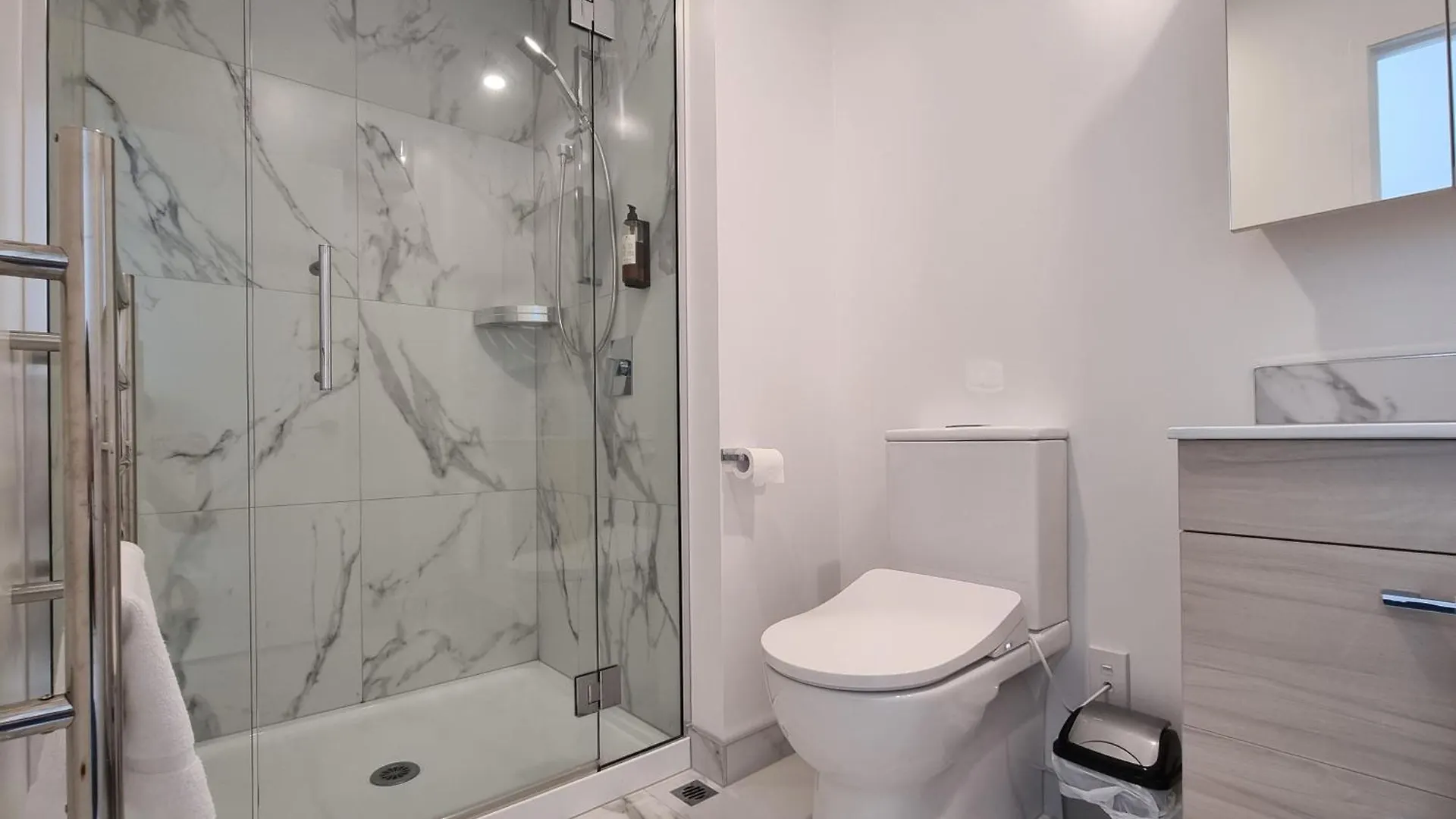 Апартаменты Central 2Brm 2Bth Townhouse Free Carpark Крайстчёрч Новая Зеландия